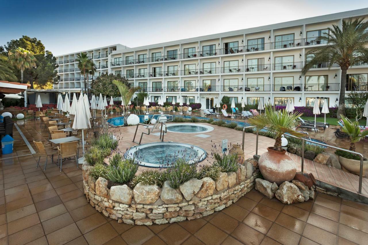 Готель Catalonia Ses Estaques - Adults Only Санта-Еулалія-дель-Ріо Екстер'єр фото